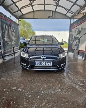 volkswagen passat Volkswagen Passat cena 36000 przebieg: 322600, rok produkcji 2012 z Gryfino